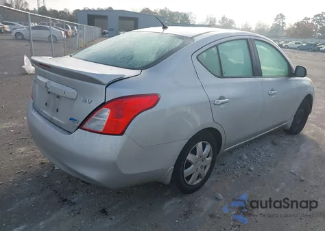2014 Nissan Versa 1.6 Sv z USA, uszkodzony, nr VIN 3N1CN7AP5EK438048